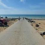 Maison Proche Hauteville-sur-mer Le Grand Cambry